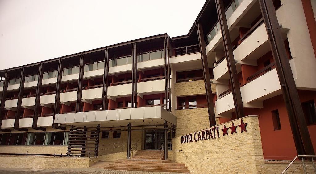 Hotel Carpati Predeal Bagian luar foto